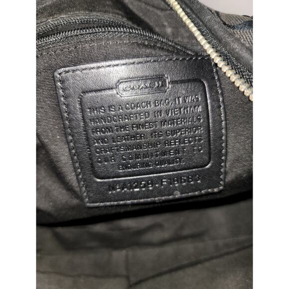 Coach Soho Signature Y2K F12683 - Picture 8 of 8